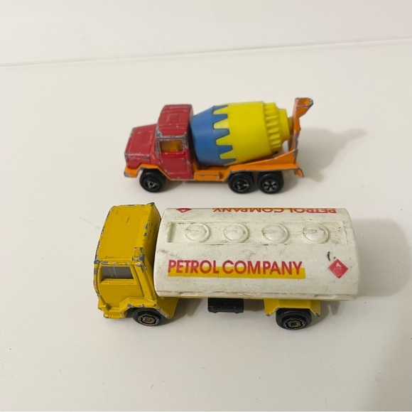 Lot of 4 Vintage Majorette Benton Cement Truck Ford Oil Tanker Bernard Semi - Picture 3 of 14